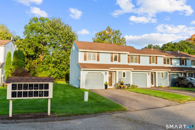 77 Copper Beech Drive 77, Rocky Hill, CT 06067