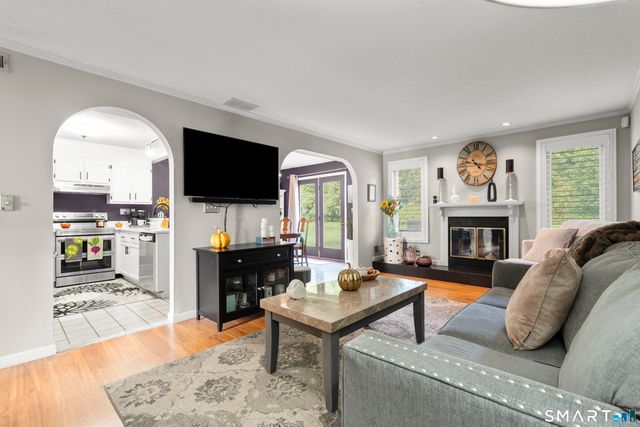 77 Copper Beech Drive 77, Rocky Hill, CT 06067