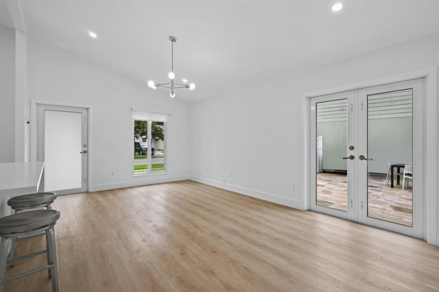 1271 SW 85TH Terrace, Pembroke Pines, FL 33025
