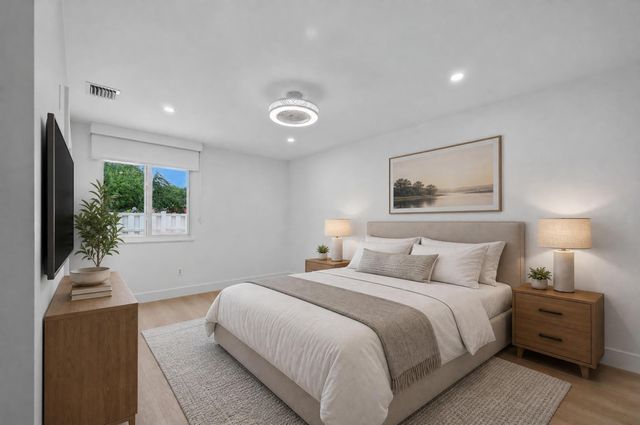 1271 SW 85TH Terrace, Pembroke Pines, FL 33025