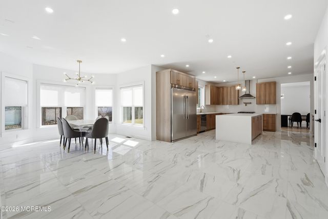 1636 Feldmus Lane, Toms River, NJ 08755