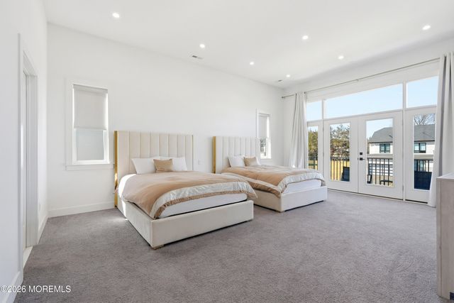 1636 Feldmus Lane, Toms River, NJ 08755