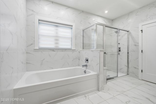 1636 Feldmus Lane, Toms River, NJ 08755