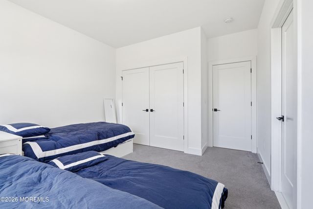 1636 Feldmus Lane, Toms River, NJ 08755