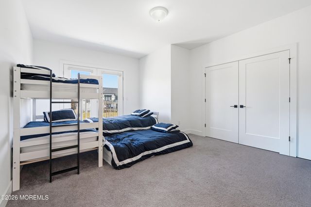 1636 Feldmus Lane, Toms River, NJ 08755