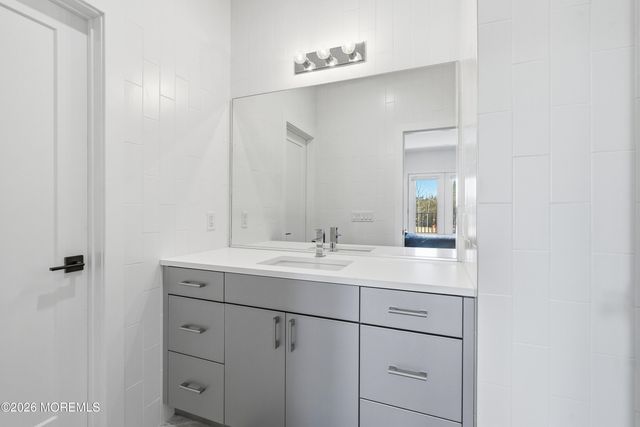 1636 Feldmus Lane, Toms River, NJ 08755