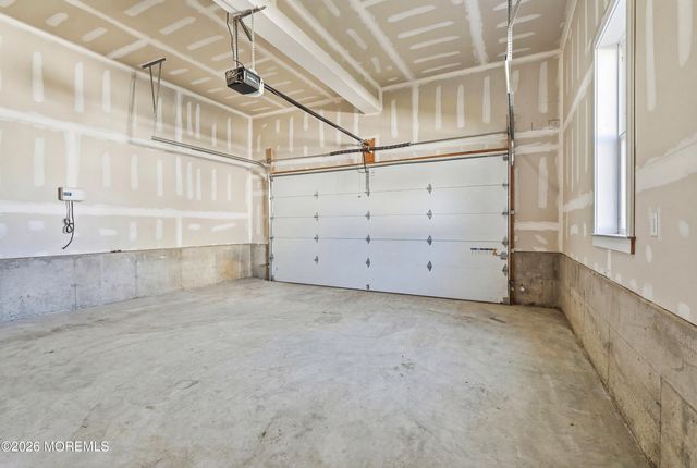 1636 Feldmus Lane, Toms River, NJ 08755