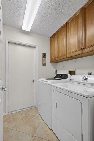 23 W Lexington Ln W W B, Palm Beach Gardens, FL 33418