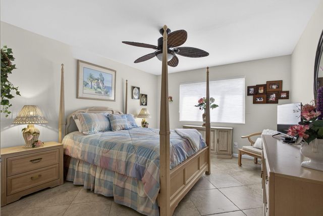 23 W Lexington Ln W W B, Palm Beach Gardens, FL 33418