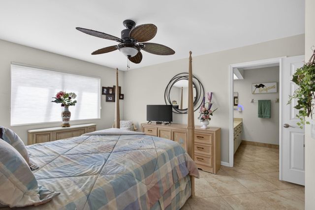 23 W Lexington Ln W W B, Palm Beach Gardens, FL 33418