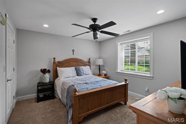 2159 Oak Drive, Crystal Lake Park, MO 63131