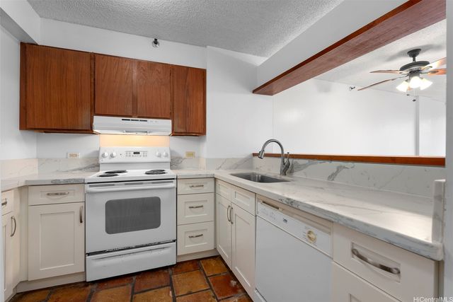 322 Aoloa Street 309, Kailua, HI 96734