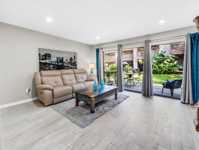 12900 Walden Road 505, Montgomery, TX 77356