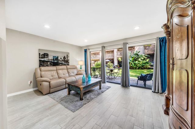 12900 Walden Road 505, Montgomery, TX 77356