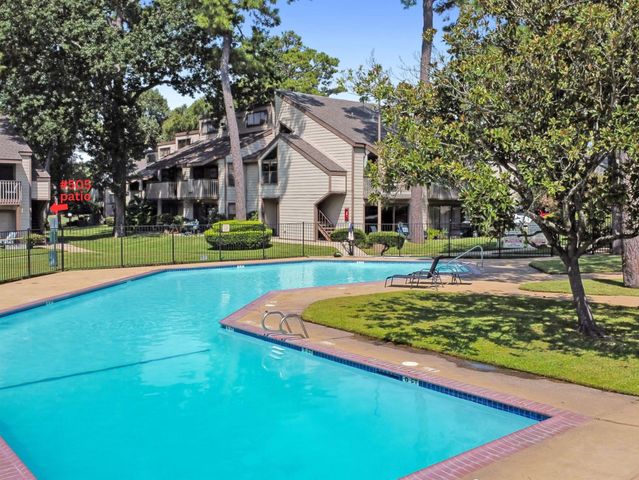 12900 Walden Road 505, Montgomery, TX 77356