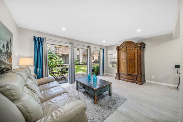 12900 Walden Road 505, Montgomery, TX 77356