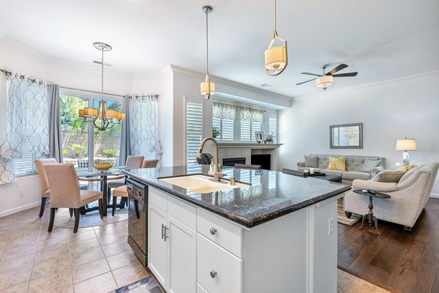 2549 Whiteash Avenue, Clovis, CA 93619