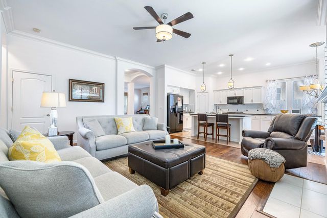 2549 Whiteash Avenue, Clovis, CA 93619