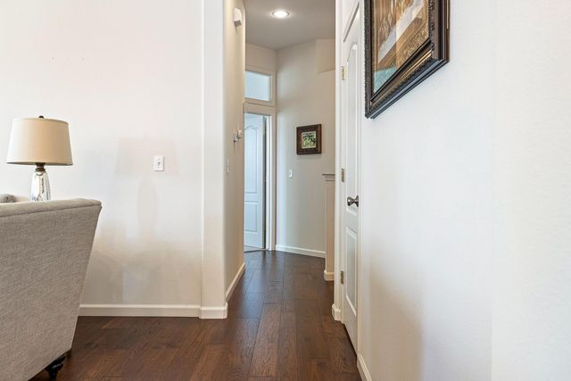 2549 Whiteash Avenue, Clovis, CA 93619