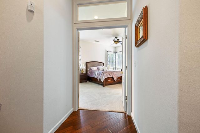 2549 Whiteash Avenue, Clovis, CA 93619