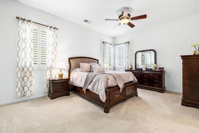 2549 Whiteash Avenue, Clovis, CA 93619