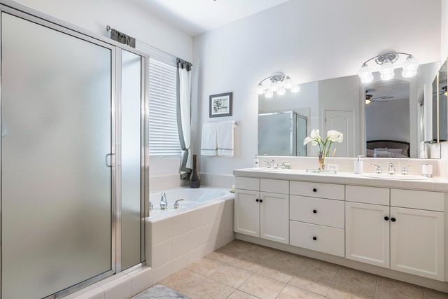 2549 Whiteash Avenue, Clovis, CA 93619