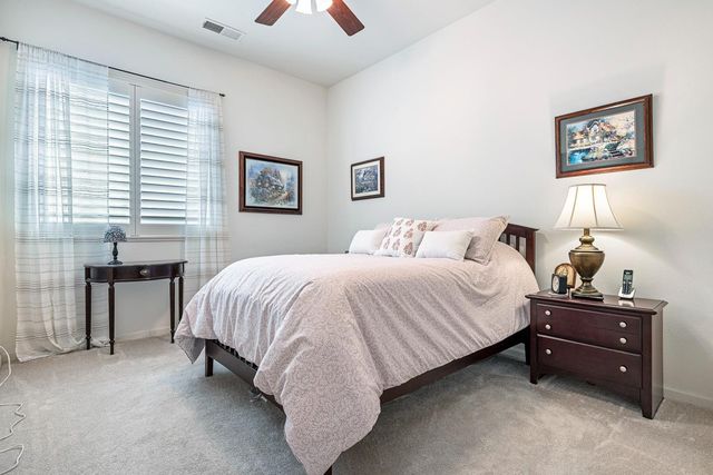 2549 Whiteash Avenue, Clovis, CA 93619