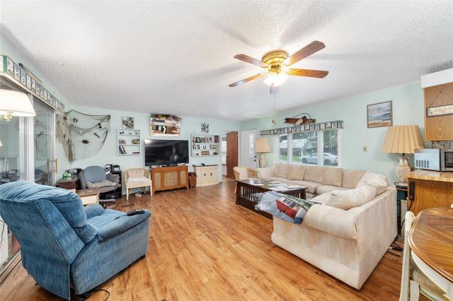 24538 WILD HOG ROAD, Astor, FL 32102