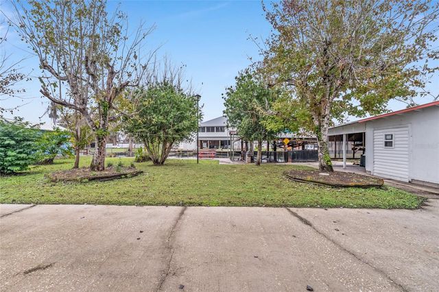 24538 WILD HOG ROAD, Astor, FL 32102