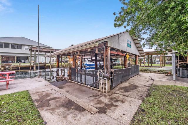 24538 WILD HOG ROAD, Astor, FL 32102