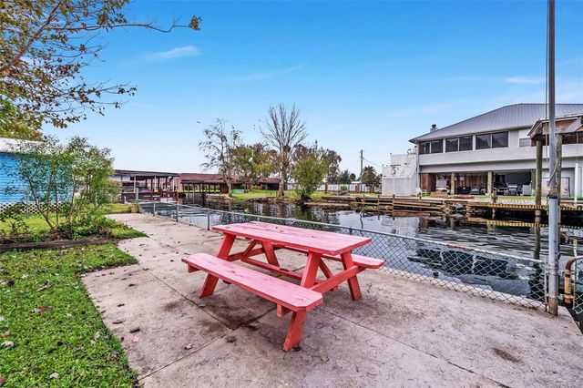 24538 WILD HOG ROAD, Astor, FL 32102