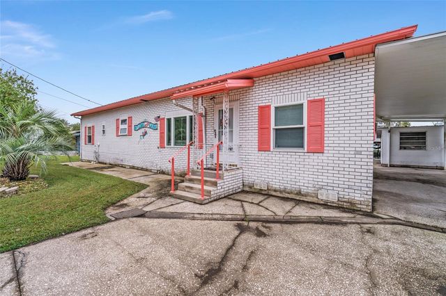 24538 WILD HOG ROAD, Astor, FL 32102