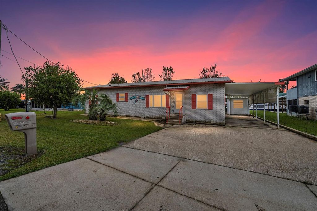 24538 WILD HOG ROAD, Astor, FL 32102