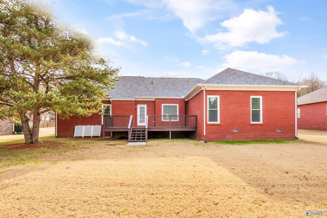 2322 Little Cove Road, Owens Cross Roads, AL 35763