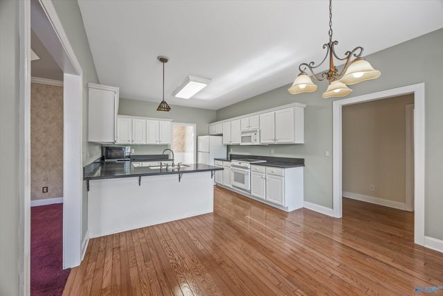 2322 Little Cove Road, Owens Cross Roads, AL 35763