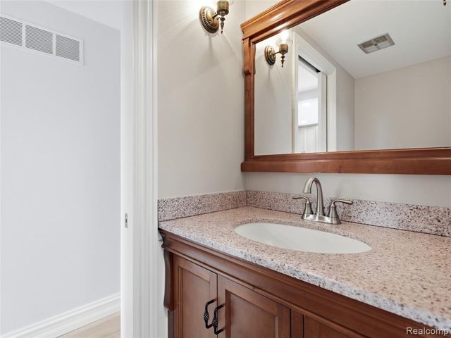 7020 Camelot Drive, Canton, MI 48187
