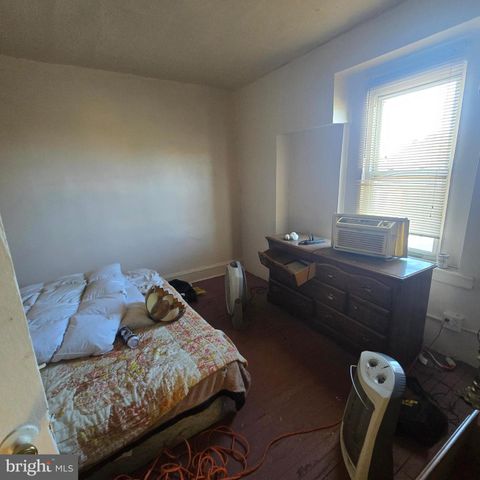 2761 N 29TH ST, Philadelphia, PA 19132