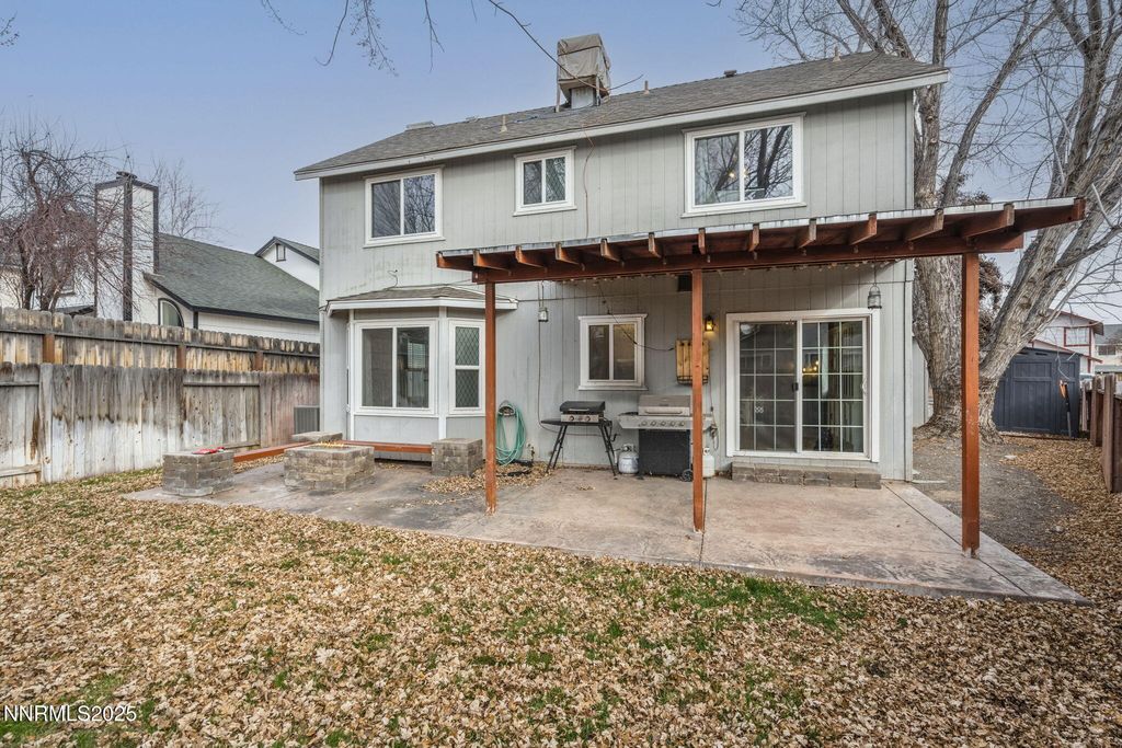 Image 23 of property listing at 1655 Sabatino Drive, Sparks, NV 89434