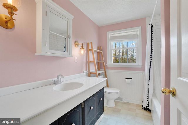 30 FOX RUN, York, PA 17403