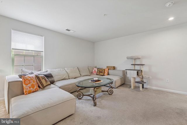 10064 HUTZELL ST, Ijamsville, MD 21754