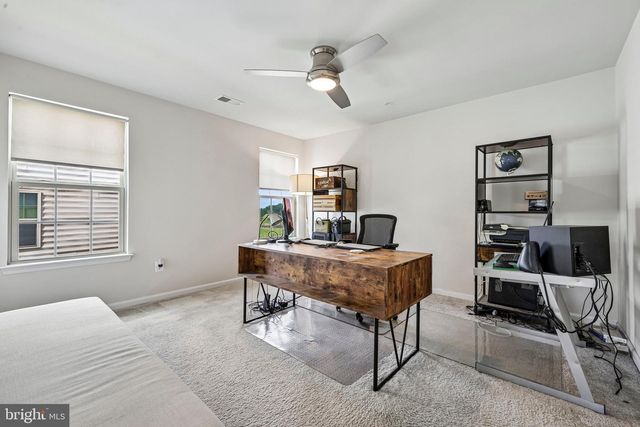 10064 HUTZELL ST, Ijamsville, MD 21754