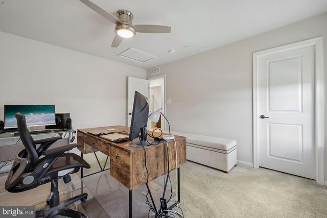 10064 HUTZELL ST, Ijamsville, MD 21754