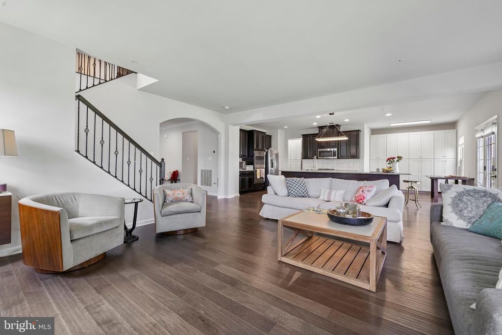 Image 13 of property listing at 10064 HUTZELL ST, Ijamsville, MD 21754