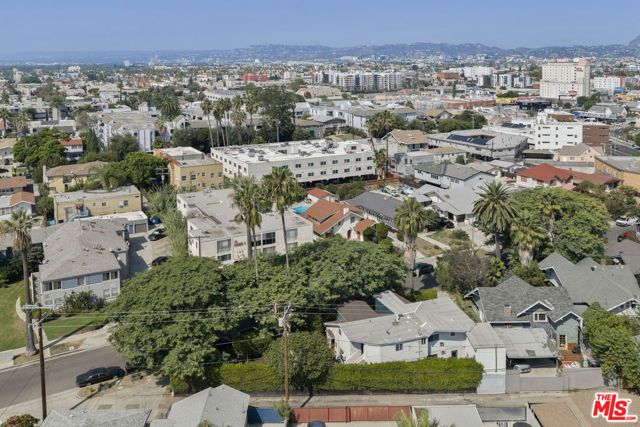 128 S Hoover Street, Los Angeles, CA 90004