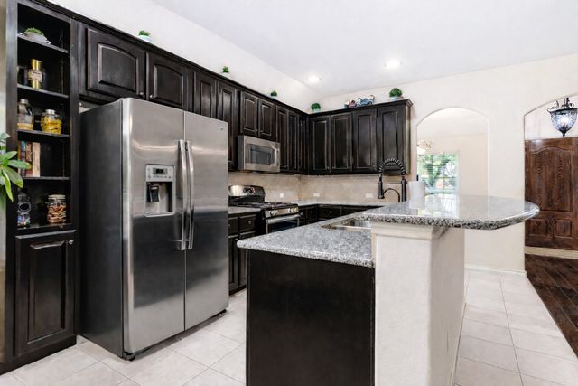 1402 White Water Lane, Rockwall, TX 75087