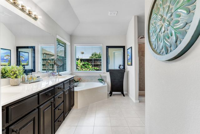 1402 White Water Lane, Rockwall, TX 75087