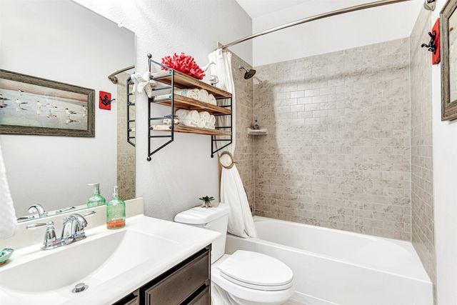 1402 White Water Lane, Rockwall, TX 75087