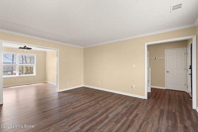 10900 Nagel Ct, Louisville, KY 40241