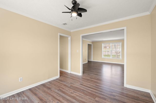 10900 Nagel Ct, Louisville, KY 40241