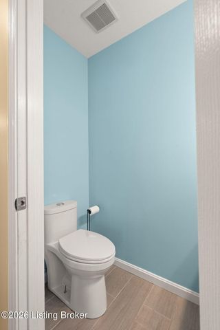 10900 Nagel Ct, Louisville, KY 40241